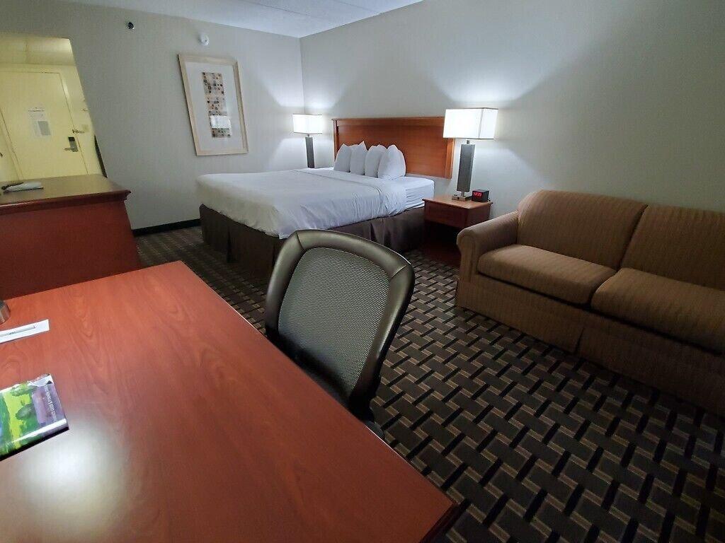 C3 Hotel And Convention Center Hastings Ngoại thất bức ảnh