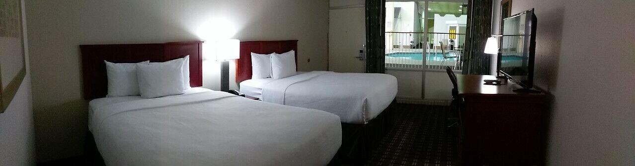 C3 Hotel And Convention Center Hastings Ngoại thất bức ảnh
