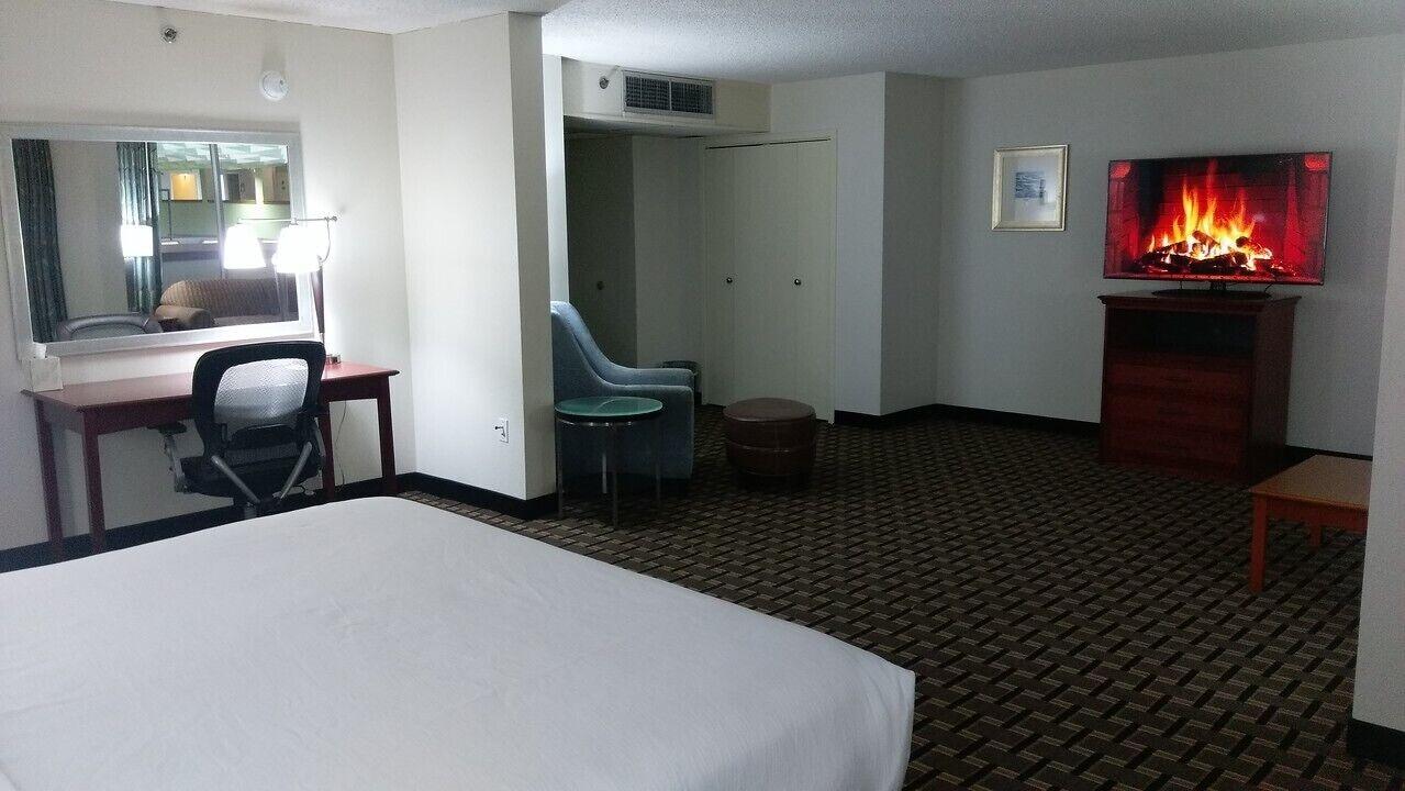 C3 Hotel And Convention Center Hastings Ngoại thất bức ảnh
